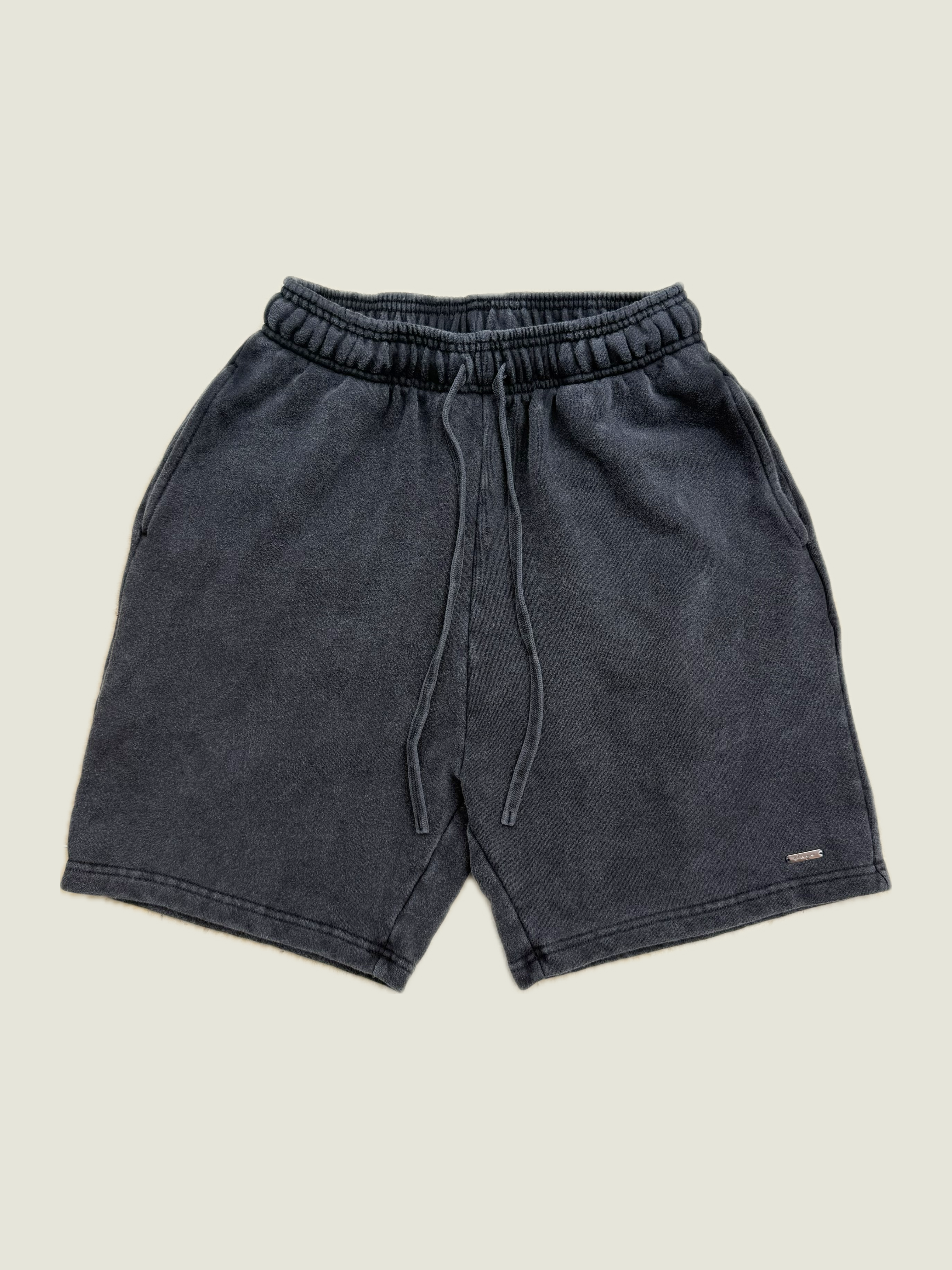 Kaio Shorts - Washed Black
