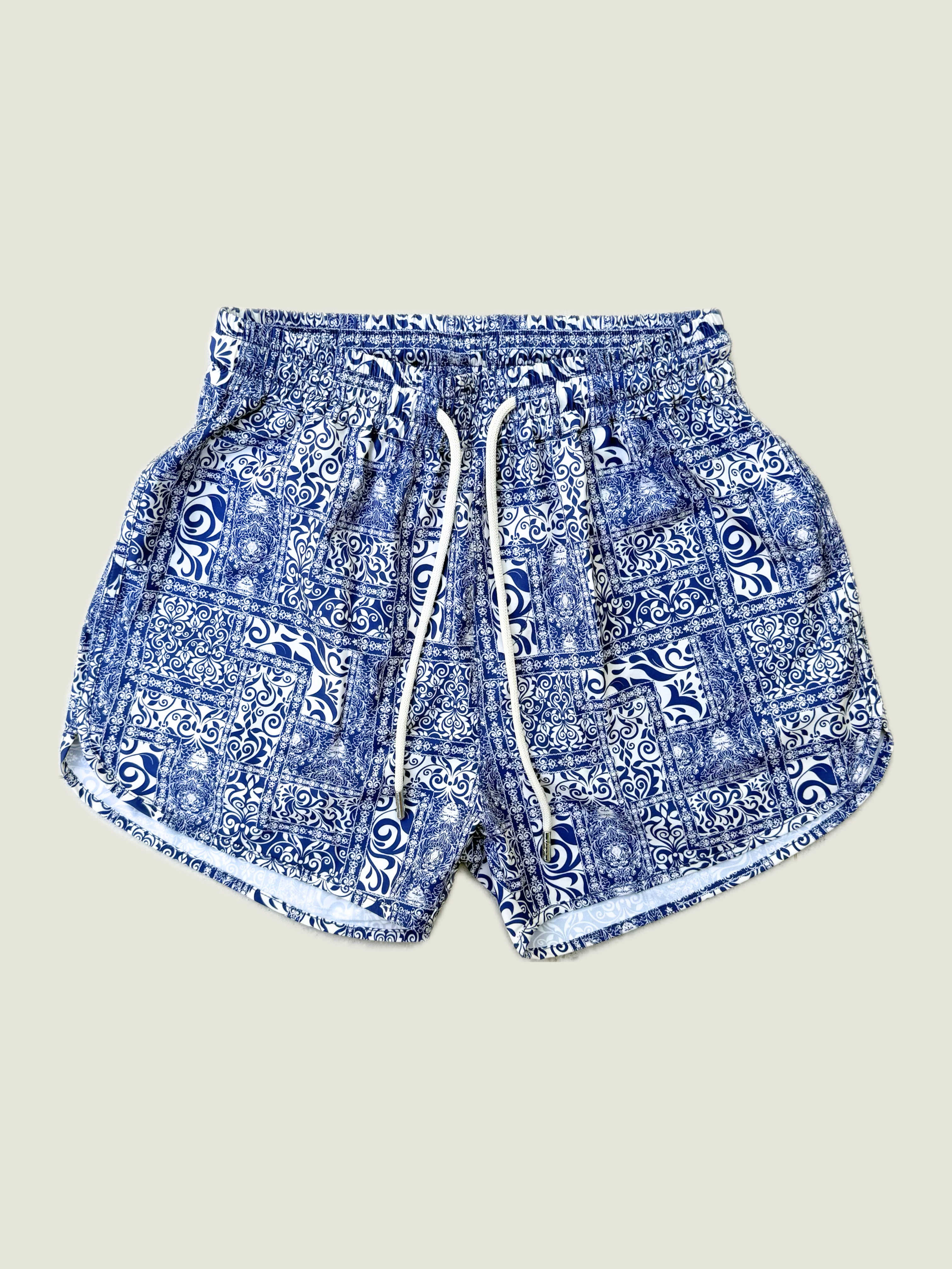 Signature Shorts - Isa